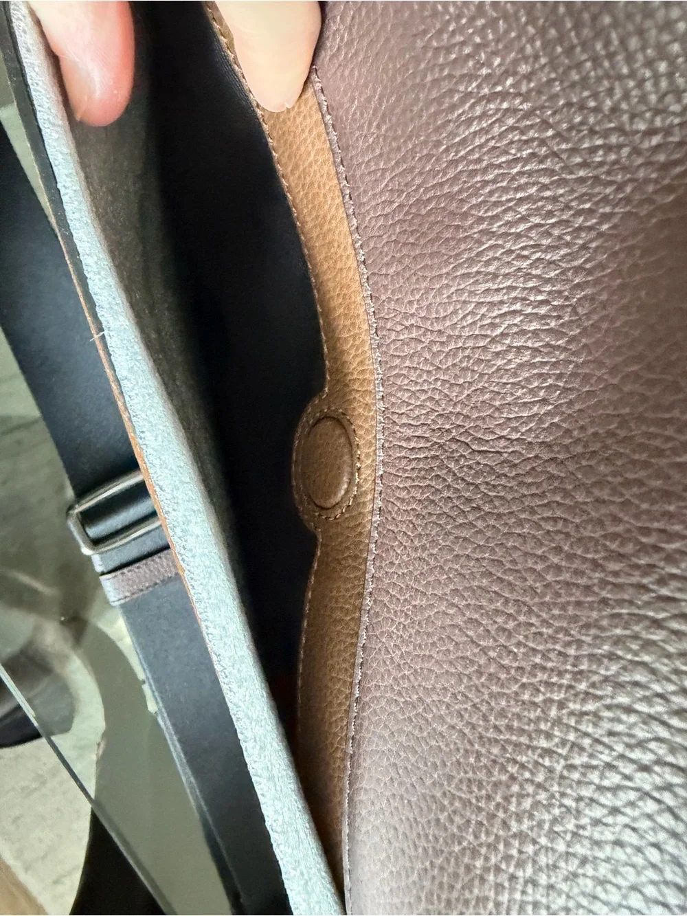 Coach Hudson Messenger Bag Leather Tobacco Mahogany NWT (with storage dents)